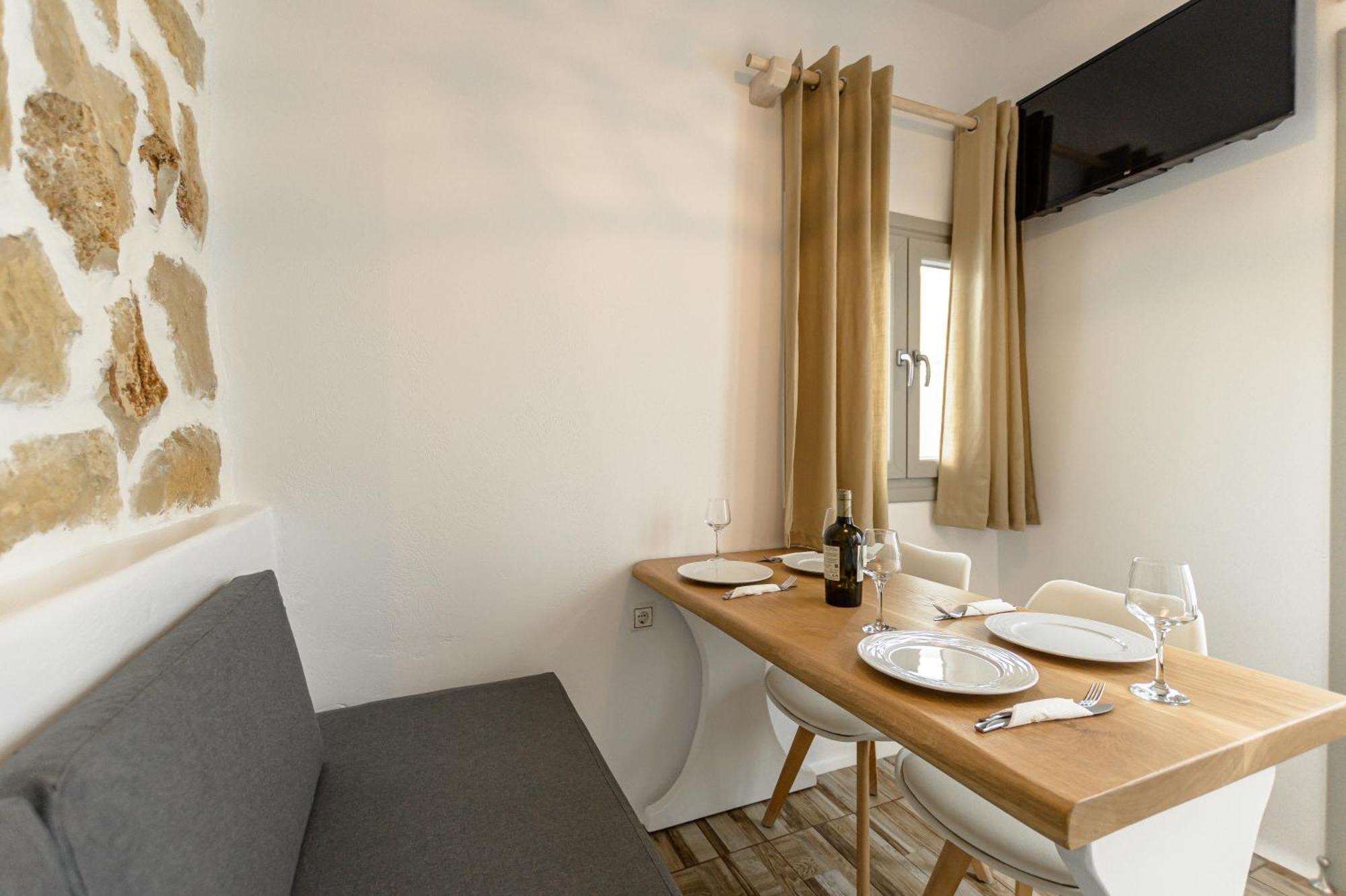 Aphrodite Luxury Apartments อาโยส โพรโกปิออส ห้อง รูปภาพ
